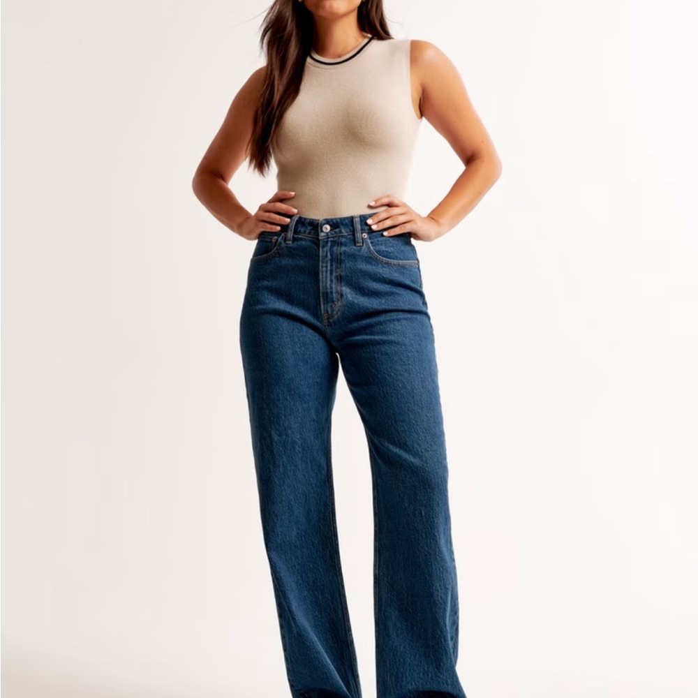 Abercrombie & Fitch 90s Relaxed Jean High Rise Curve Love 6R